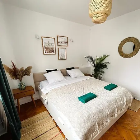 Apartment Boho Stare Z Widokiem Na Marine